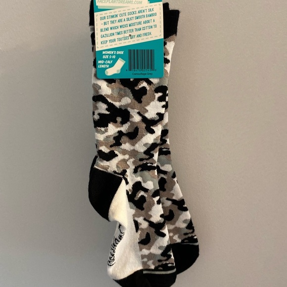 Faceplant Dreams Bamboo womens crew Socks - Picture 4 of 5
